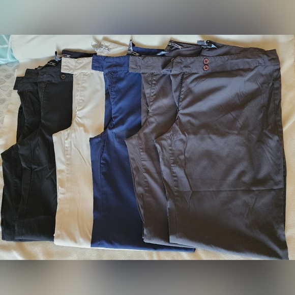 EUC Noel Asmar Spa Uniform Women's Suit Pants (Multiple Pairs) - Picture 6 of 6